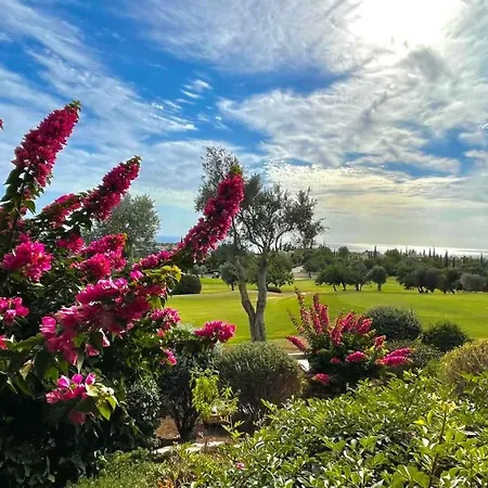 Апартаменты Ground Floor With Golf And Sea Views - Roudias, Aphrodite Hills Куклия