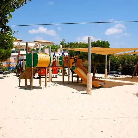 Ground Floor With Golf And Sea Views - Roudias, Aphrodite Hills Апартаменты *