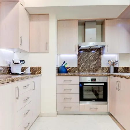 아파트 Ground Floor With Golf And Sea Views - Roudias, Aphrodite Hills