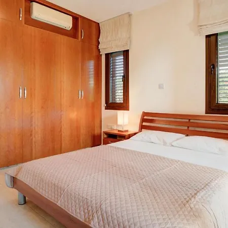 Apartmán Ground Floor With Golf And Sea Views - Roudias, Aphrodite Hills Kouklia