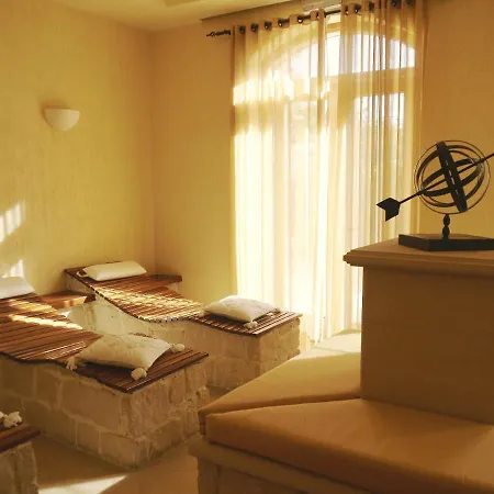 Ground Floor With Golf And Sea Views - Roudias, Aphrodite Hills 아파트 코우클리아