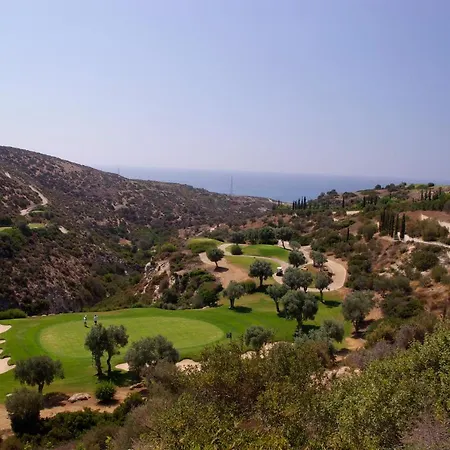 Ground Floor With Golf And Sea Views - Roudias, Aphrodite Hills * 코우클리아