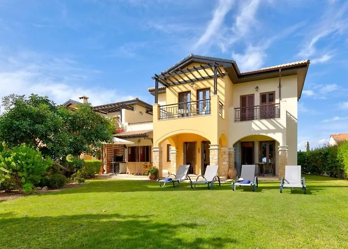 アパート Ground Floor With Golf And Sea Views - Roudias, Aphrodite Hills *